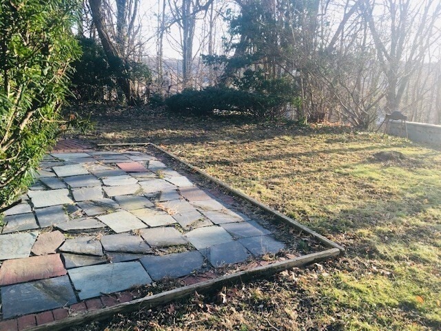 Building Photo - 4-4 Sunset Hill Rd