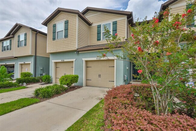 Building Photo - 9160 Hillcroft Dr