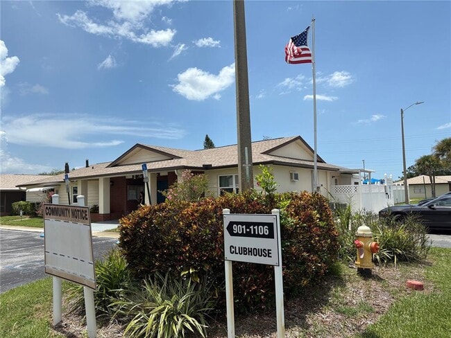 Building Photo - 24862 US Hwy 19 N