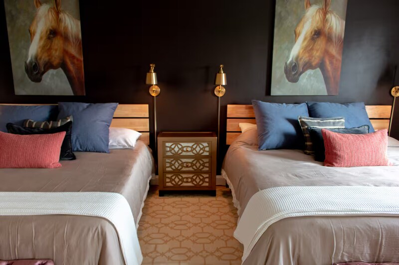 Building Photo - 11 Music Square E