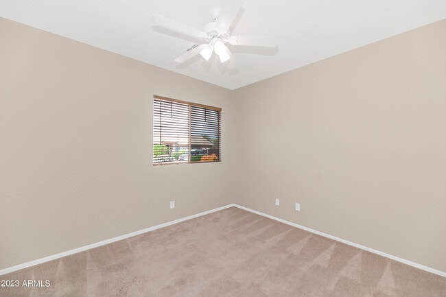 Building Photo - 40291 N La Cantera Dr