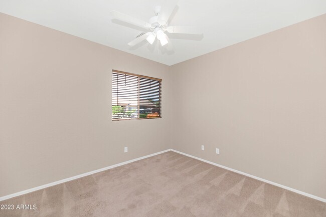 Building Photo - 40291 N La Cantera Dr