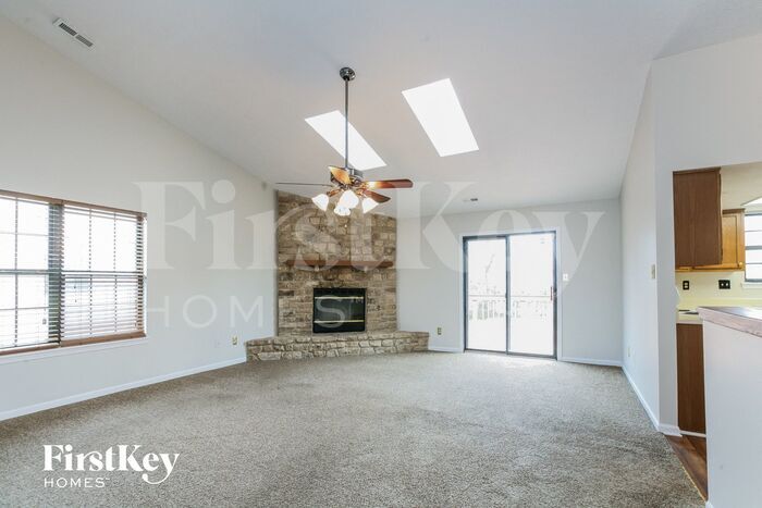 Building Photo - 5009 Harpers Ln