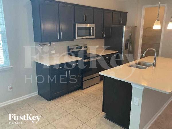 Building Photo - 95415 Woodbridge Pkwy