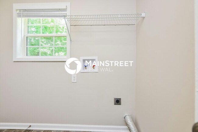 Building Photo - 4 Bedroom Pet-Friendly Home in Conley, GA with Main Street Renewal