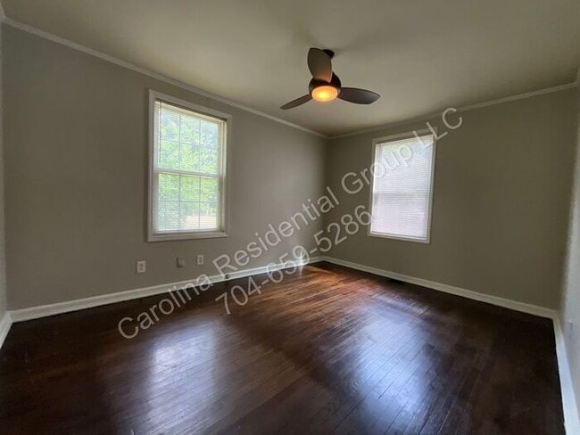 Building Photo - 6013 Carver Blvd