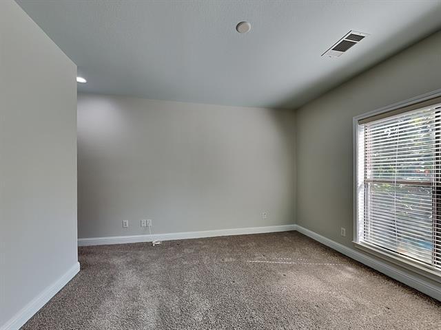 Building Photo - 3816 Haskell Ct