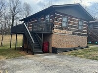 Building Photo - 2 Bedroom 2 Bathroom Home in Johnson City, TN