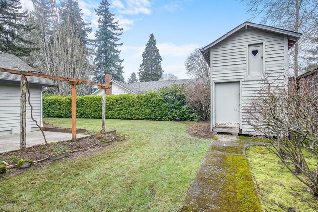 Building Photo - SW Portland - Single Level - 3 Bed, 2 Bath