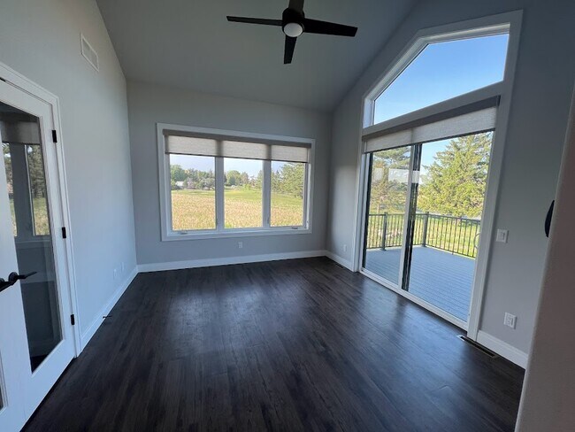 Building Photo - 3636 Eden Ct