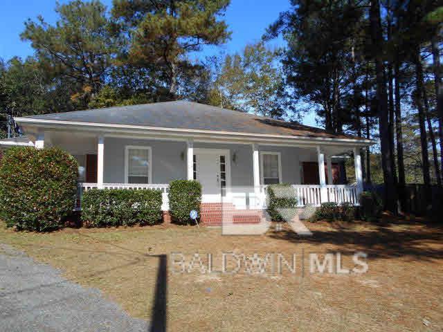 Primary Photo - 104 Clay Cir
