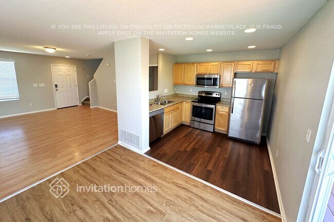 Building Photo - 1321 Mallard Ln