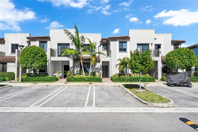 Building Photo - 859 NE 211th St