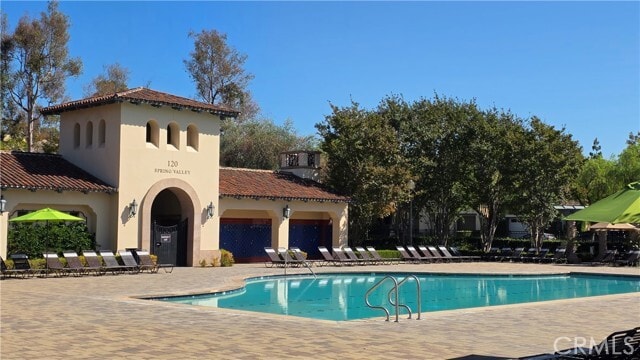 Building Photo - 11 Carmichael