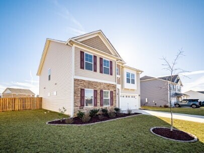 Building Photo - HUGE Owner's Suite!