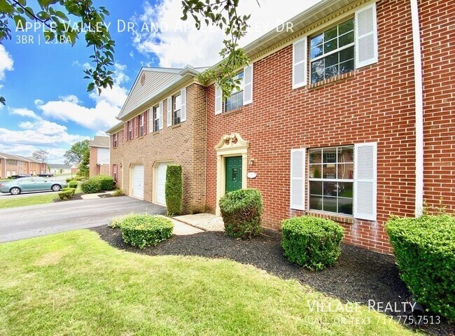 Building Photo - 818 Apple Valley Dr