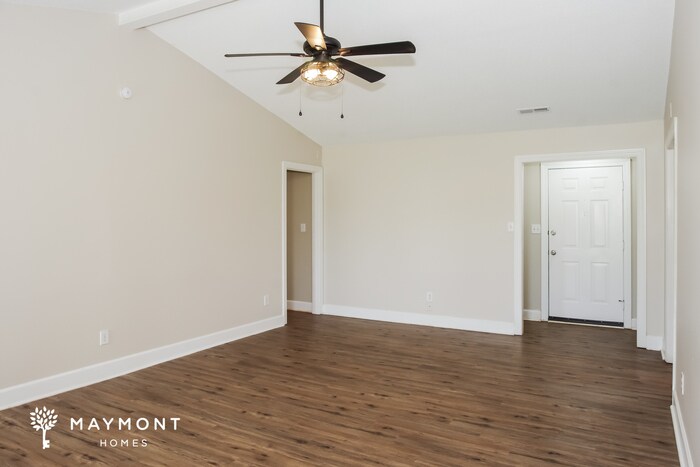 Building Photo - 207 Sweet Bay Ct
