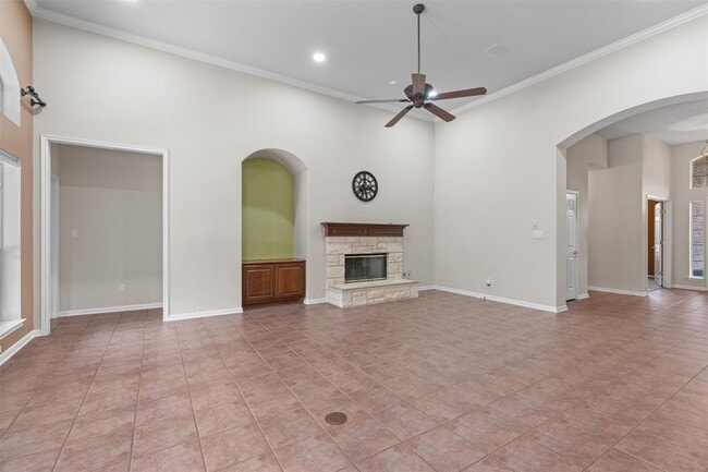 Building Photo - 16004 Double Eagle Dr