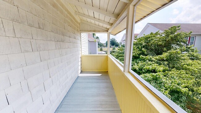 Building Photo - 54 Linwood St