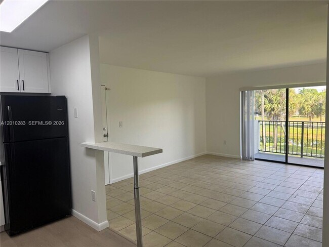 Building Photo - 7195 NW 179th St