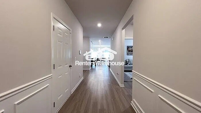 Building Photo - 5023 Pintail Dr