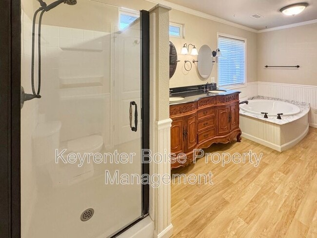 Building Photo - 1838 S Latah St