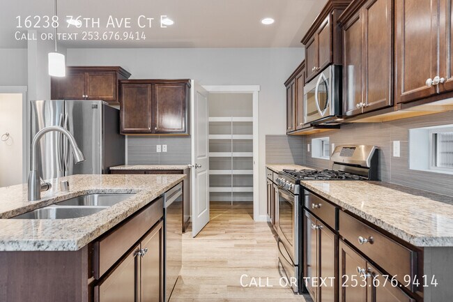 Building Photo - 16238 76th Ave Ct E