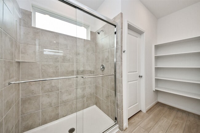 Building Photo - 18010 Whitetail Run Ln