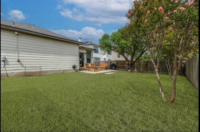 Building Photo - 13320 Gilwell Dr