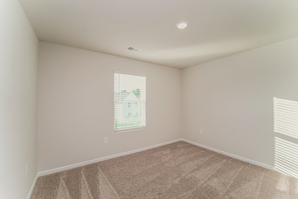 Building Photo - 8005 Moose Crk Dr