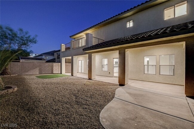 Building Photo - 1068 Riddle Glen St