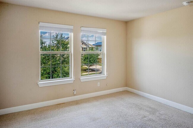 Building Photo - 5809 Viejo Dr