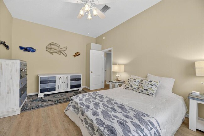 Building Photo - 816 Golf Island Dr