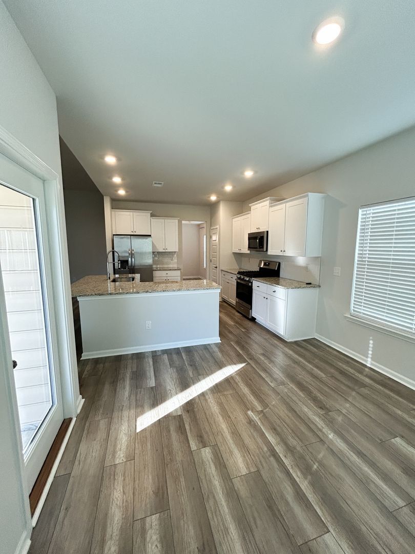 Building Photo - 8869 Baton Rouge Ave NW