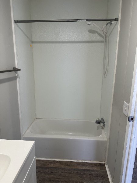 Building Photo - 1221 N Valrico Rd