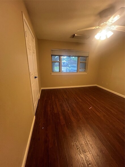 Building Photo - 332 Belmont Dr