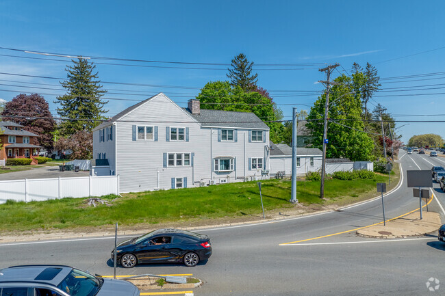 246 Turnpike is located in North Andover, MA. - 246 Turnpike St