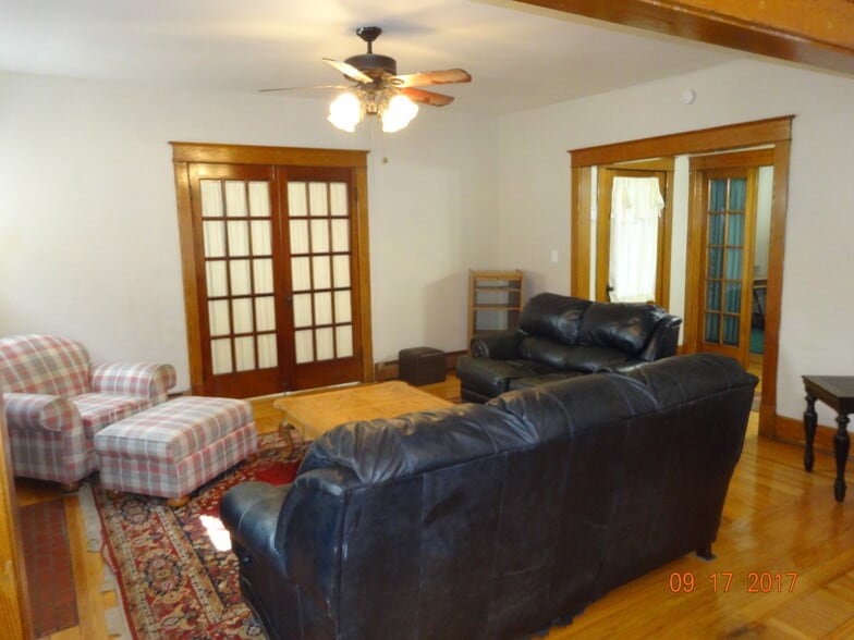 Building Photo - 179 Niagara Falls Blvd