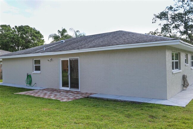Building Photo - 1444 Overcash Dr