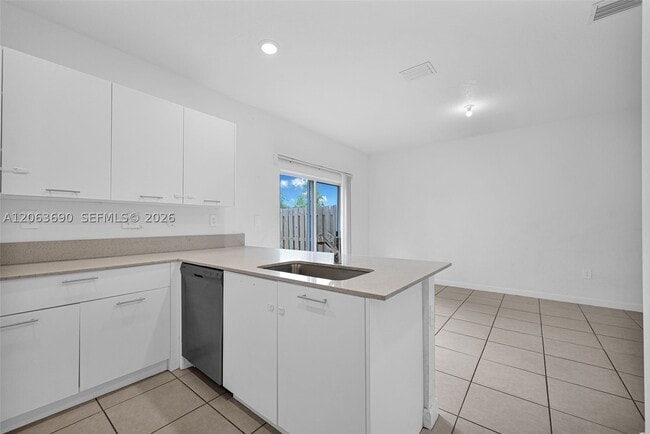 Building Photo - 12429 NW 23rd Ct
