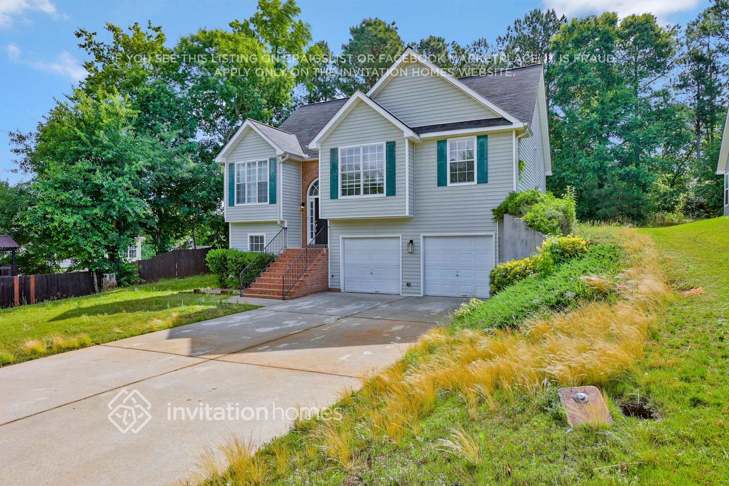 Building Photo - 352 The Gables Dr