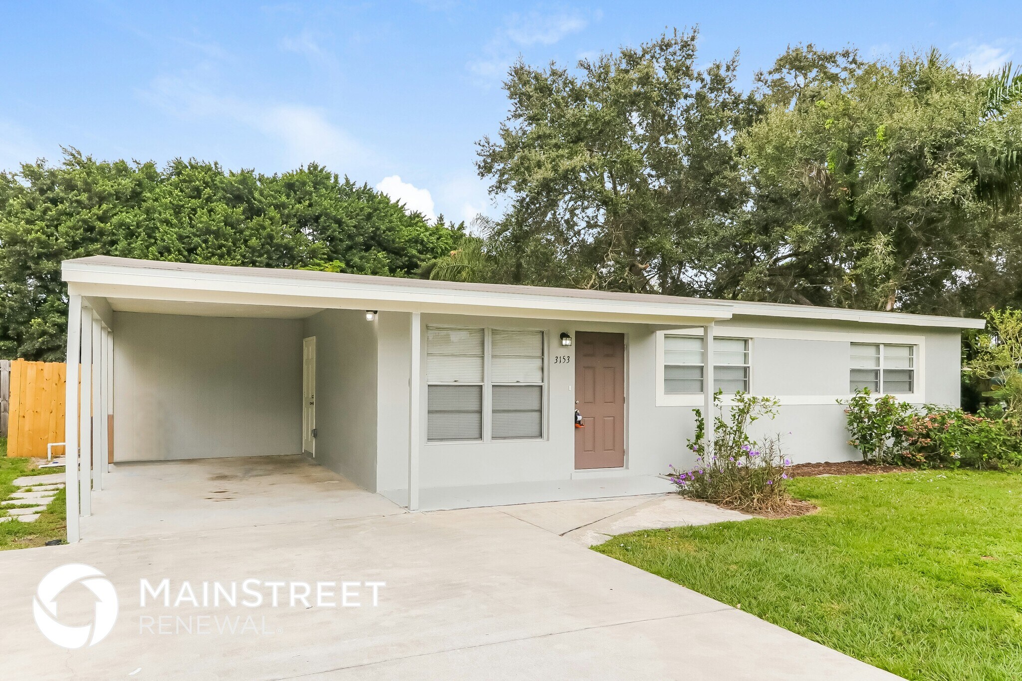 Building Photo - 3153 SE Banyan St