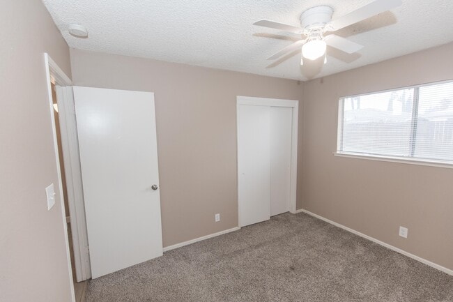 Building Photo - 3022 W San Gabriel Ave