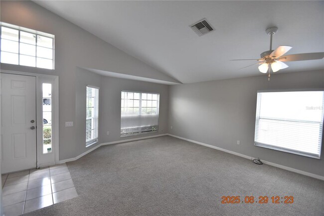 Building Photo - 944 Ridge Haven Dr
