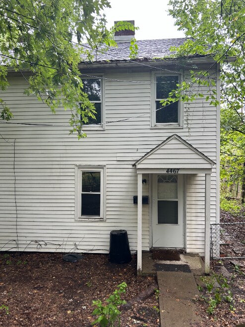 Building Photo - 4467 5th St