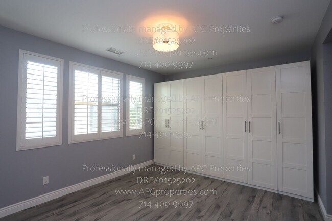 Building Photo - 9315 Alondra Blvd