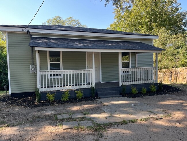 Primary Photo - 2 Bed, 1 Bath Home for Rent – $1,250/Month