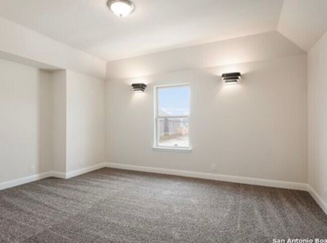 Building Photo - 8232 Scarlet Gaura