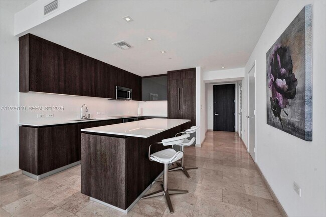 Building Photo - 88 SW 7th St