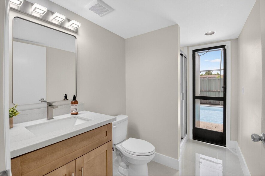 Building Photo - 9939 Boca Gardens Trl